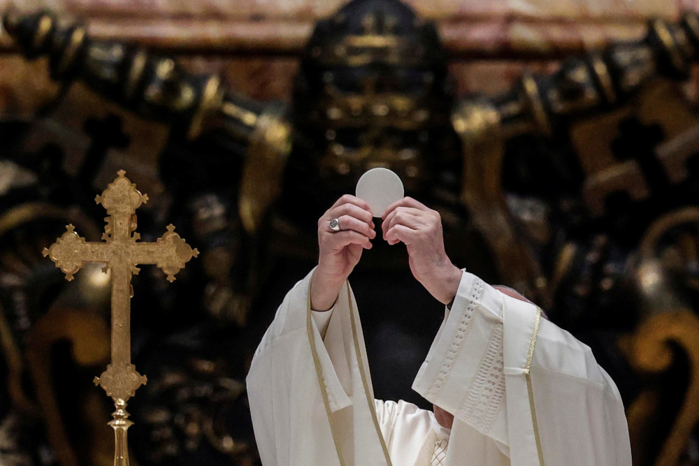 Find Out Now; Why The Bread Used For The Eucharist Is Unlevened